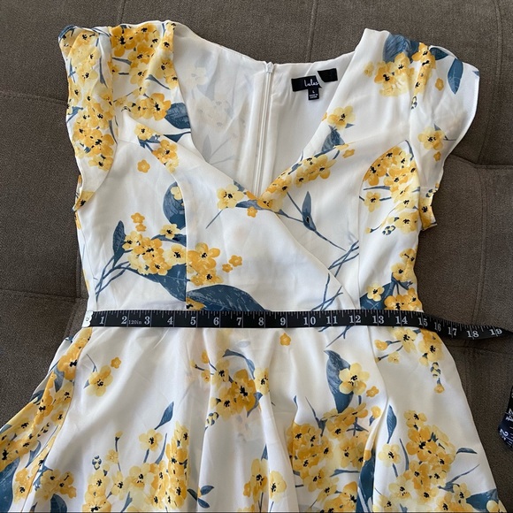 EUC Lulus French Countryside White and Yellow Floral Print High-Low Dress - Picture 8 of 14